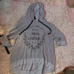 Rue 21 Grey comfy french saying sweatshirt